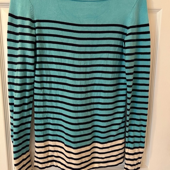 Women’s Lilly Pulitzer Pull Over Striped Top Size Small EUC - Picture 3 of 7